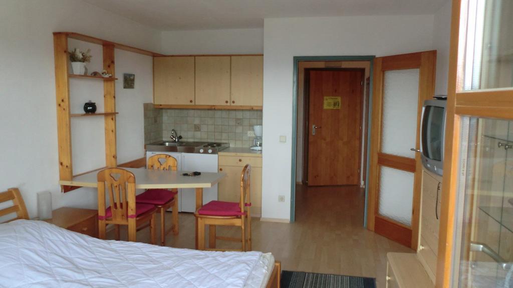 Apartment Margret Im Haus Sonnleitn Зоненалпе Насфелд Стая снимка