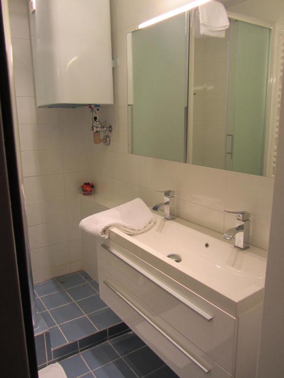 Apartment Margret Im Haus Sonnleitn Зоненалпе Насфелд Стая снимка